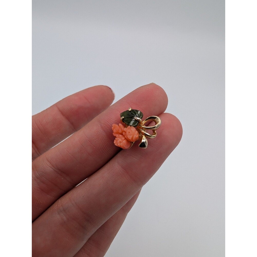 Vtg Set Angel Skin Coral Jade Stone Flowers Leaves Gold Plated Pendant Earrings image 8